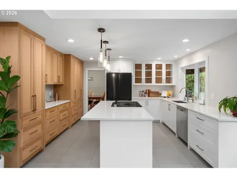 425 Weleber Street Oregon City OR 97045