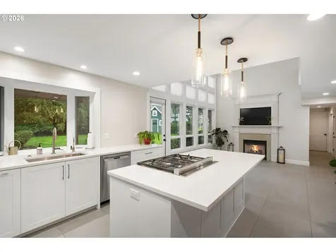 425 Weleber Street Oregon City OR 97045