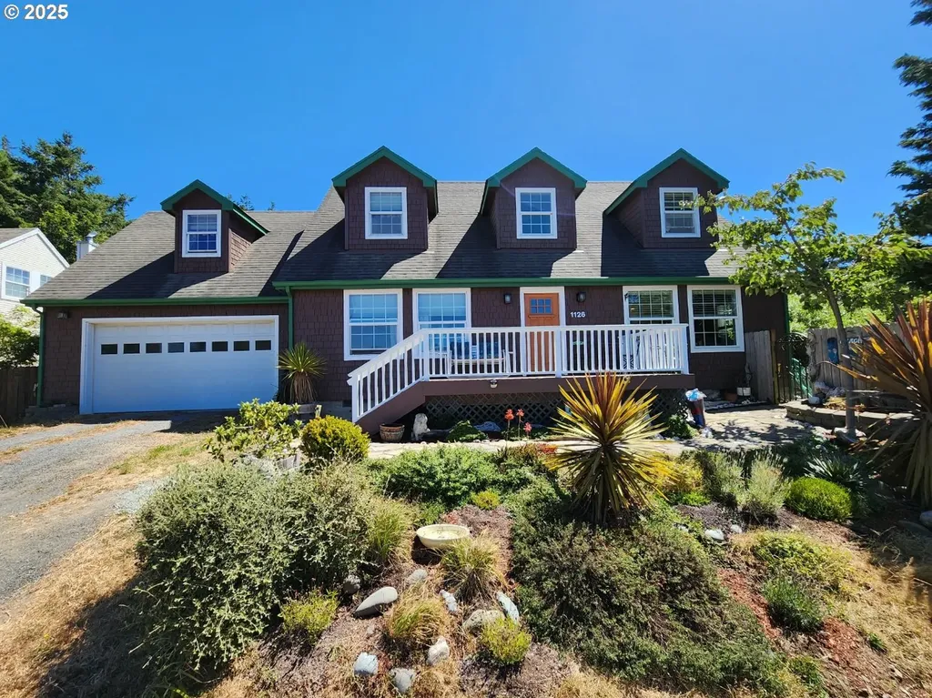 1126 Washington Street Port Orford OR 97465