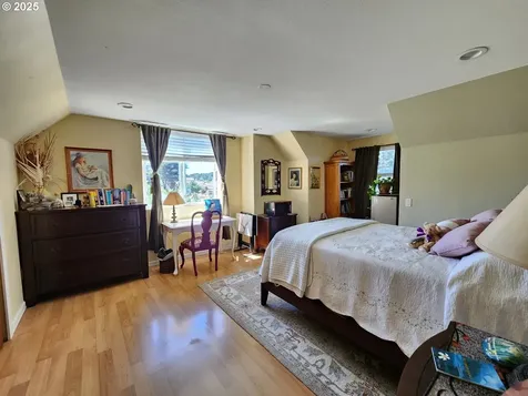 1126 Washington Street Port Orford OR 97465