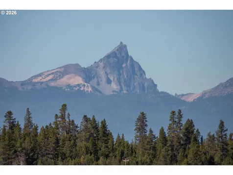1950 Silver Lake Road Chiloquin OR 97624
