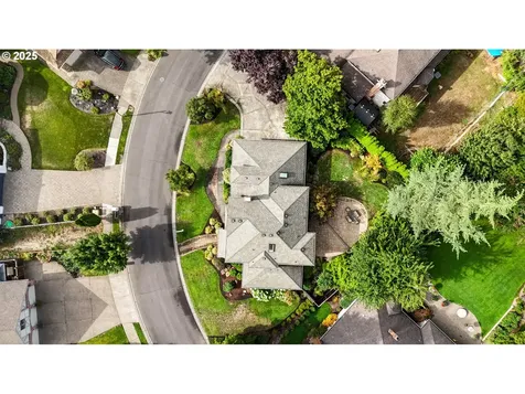 3777 Rivers Edge Drive Lake Oswego OR 97034
