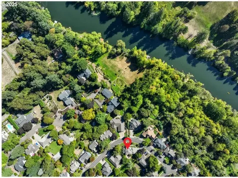 3777 Rivers Edge Drive Lake Oswego OR 97034