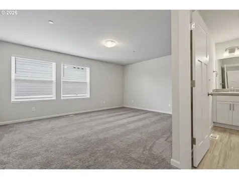 4249 S Waters Edge Way Ridgefield WA 98642
