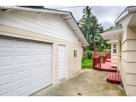 1108 SE 168th Avenue Portland OR 97233