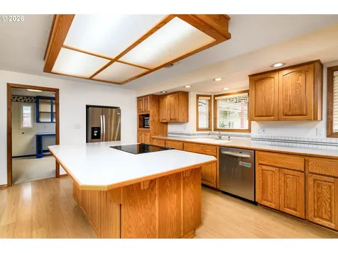 1108 SE 168th Avenue Portland OR 97233