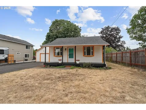 8433 SE 67th Avenue Portland OR 97206