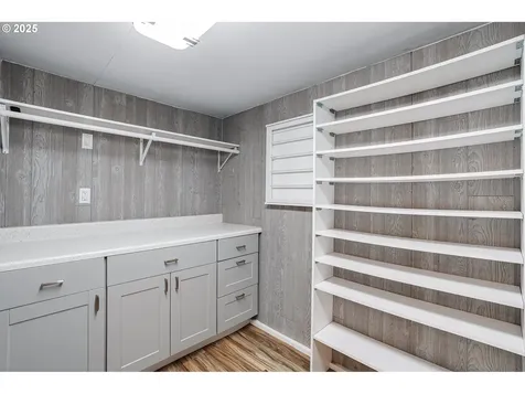 8433 SE 67th Avenue Portland OR 97206