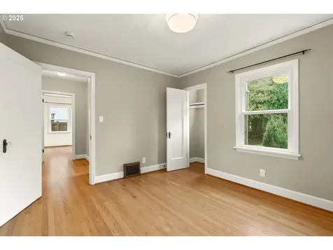 1915 NE 56th Avenue Portland OR 97213