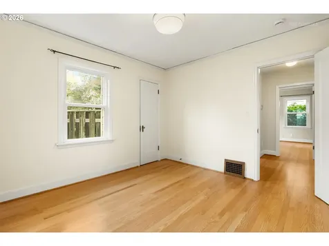 1915 NE 56th Avenue Portland OR 97213