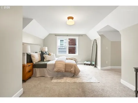 1915 NE 56th Avenue Portland OR 97213