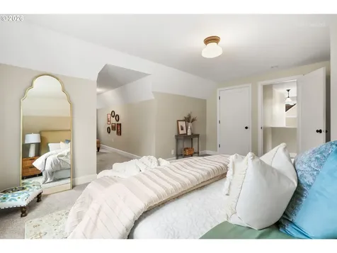 1915 NE 56th Avenue Portland OR 97213