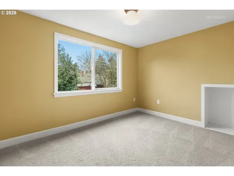 1915 NE 56th Avenue Portland OR 97213