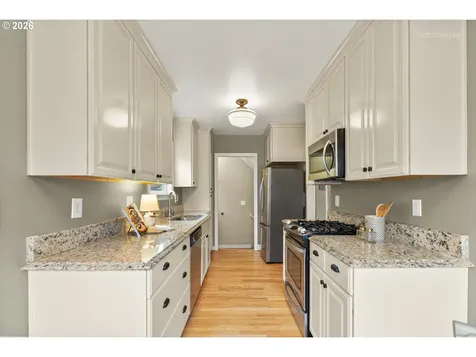 1915 NE 56th Avenue Portland OR 97213