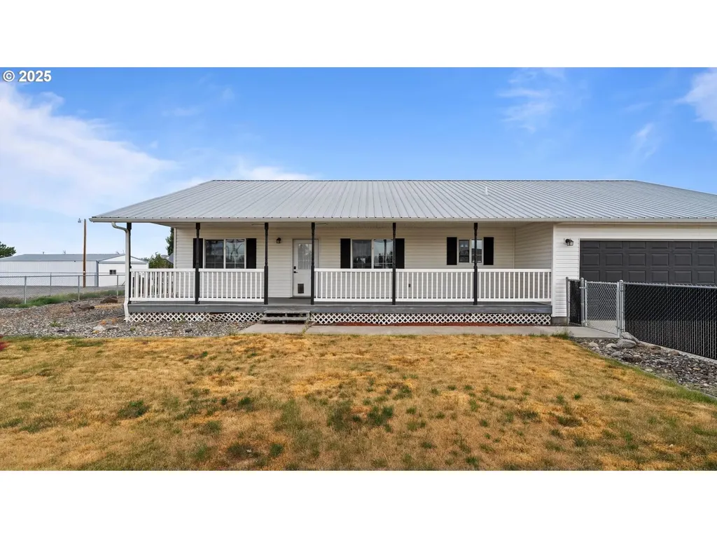 1385 NE Main Avenue Irrigon OR 97844