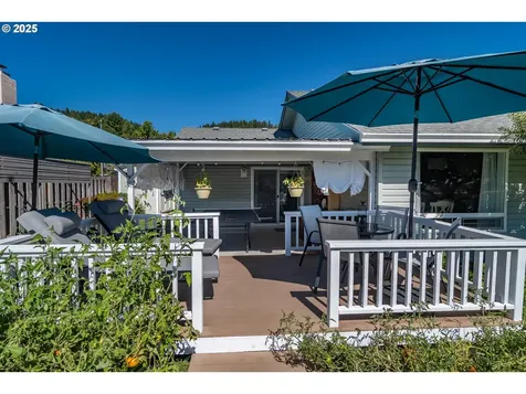 1762 E Fourth Avenue Sutherlin OR 97479