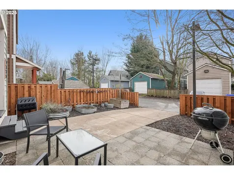 9330 N Woolsey Avenue Portland OR 97203