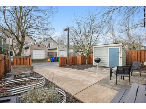 9330 N Woolsey Avenue Portland OR 97203