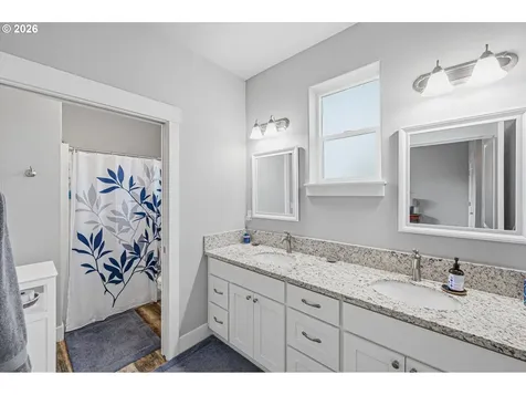 411 SW Oregon Falls Drive Dallas OR 97338