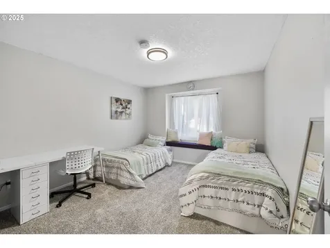 1201 SE Jacquelin Drive Hillsboro OR 97123