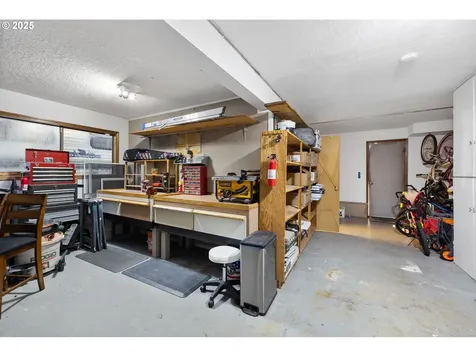 1201 SE Jacquelin Drive Hillsboro OR 97123