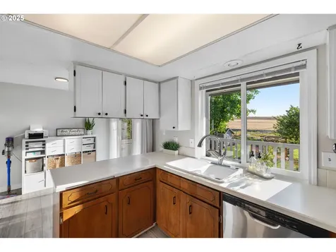 1201 SE Jacquelin Drive Hillsboro OR 97123