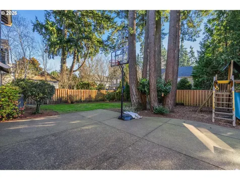11060 SW Marilyn Street Tualatin OR 97062