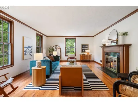 6040 SE 32nd Avenue Portland OR 97202