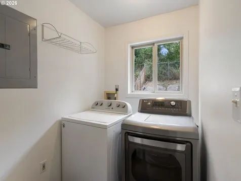 7415 NW 10th Avenue Vancouver WA 98665