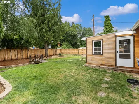 7415 NW 10th Avenue Vancouver WA 98665