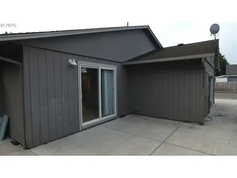 1312 NE 131st Circle Vancouver WA 98685