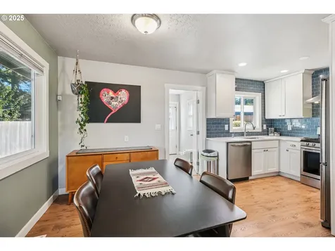 2216 NE 86th Avenue Portland OR 97220