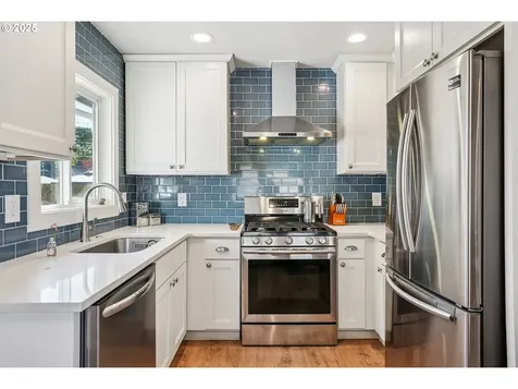 2216 NE 86th Avenue Portland OR 97220