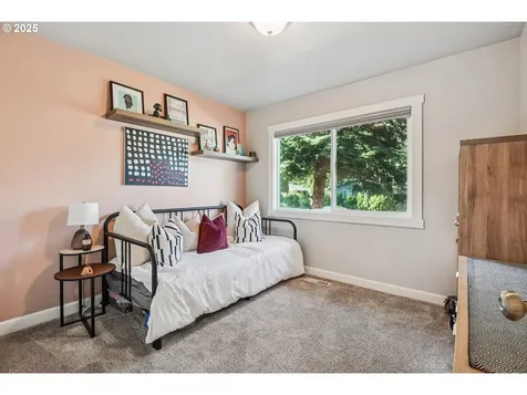 2216 NE 86th Avenue Portland OR 97220