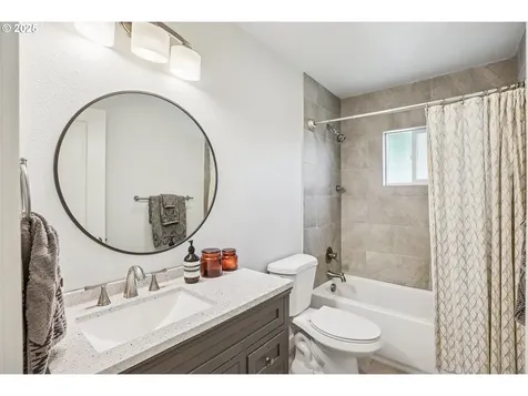 2216 NE 86th Avenue Portland OR 97220