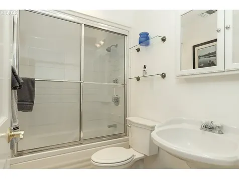 93997 Pebble Place Gold Beach OR 97444
