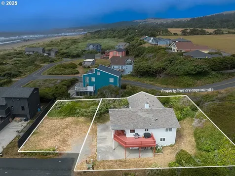93997 Pebble Place Gold Beach OR 97444