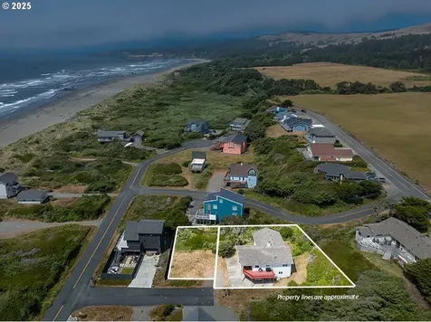 93997 Pebble Place Gold Beach OR 97444