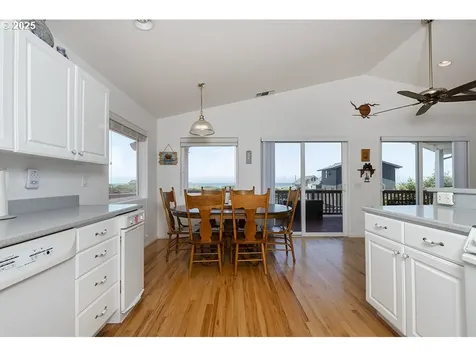 93997 Pebble Place Gold Beach OR 97444