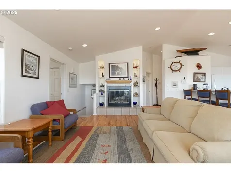 93997 Pebble Place Gold Beach OR 97444