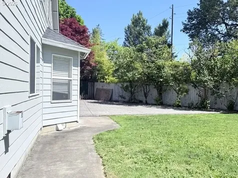 22286 NE Shaver Court Fairview OR 97024