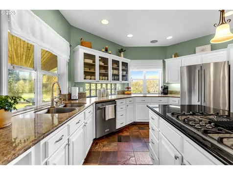 5914 NE 175th Circle Vancouver WA 98686