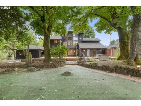 1940 SW 71st Avenue Portland OR 97225