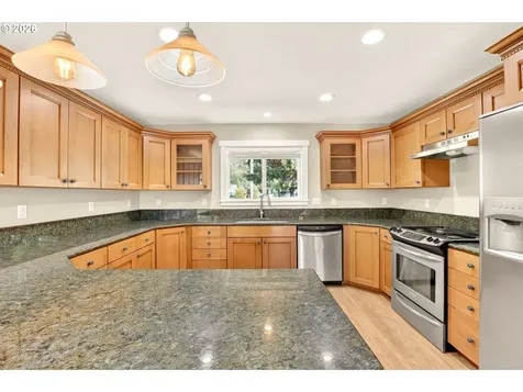 1902 NW Cedar Crest Place Waldport OR 97394