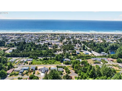 1902 NW Cedar Crest Place Waldport OR 97394