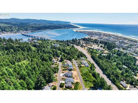 1902 NW Cedar Crest Place Waldport OR 97394