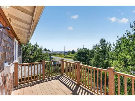 1902 NW Cedar Crest Place Waldport OR 97394