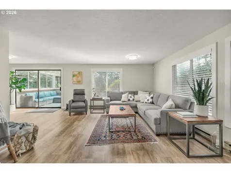 7470 S Coast Highway South Beach OR 97366