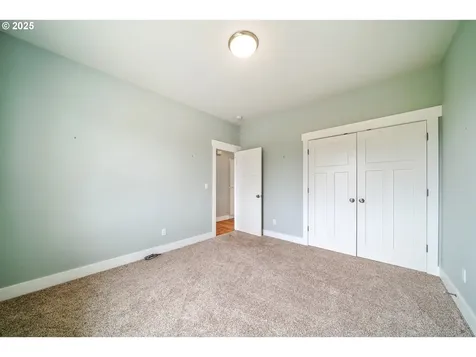 80654 Polo Ridge Road Warrenton OR 97146