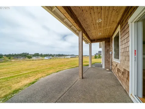 80654 Polo Ridge Road Warrenton OR 97146